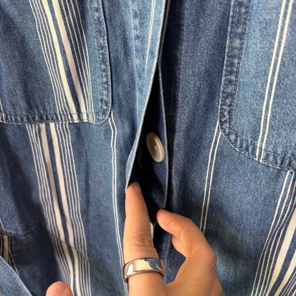 J. Crew Women’s Striped Cotton Button Front Belted Jean Jacket Size Medium - Picture 2 of 8